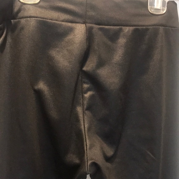 Mossimo black leggings w/ sheen - Picture 4 of 5